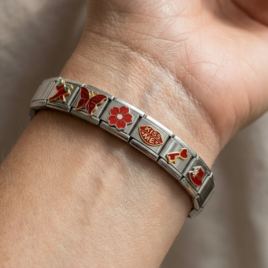 Charms Red