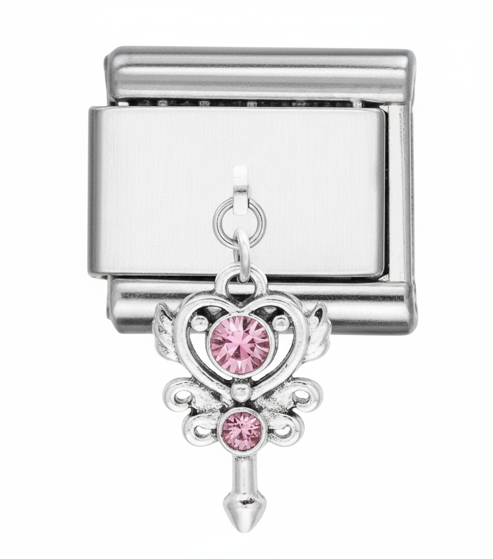 Llave Colgante en forma de Corazón Rosa con alas