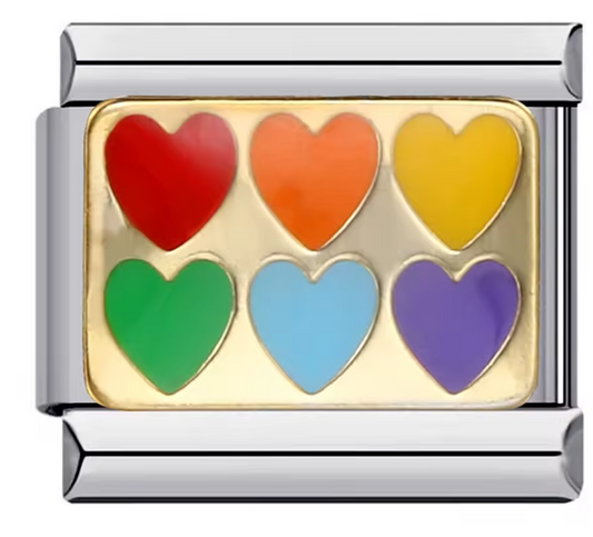 Corazón Multicolor dorado sobre charm Plata