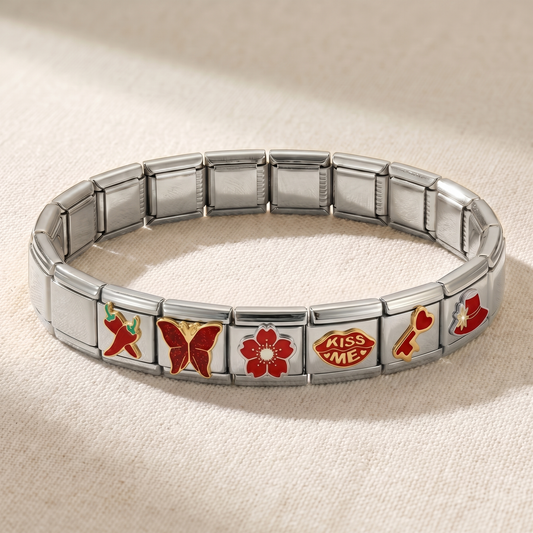 Charms Red
